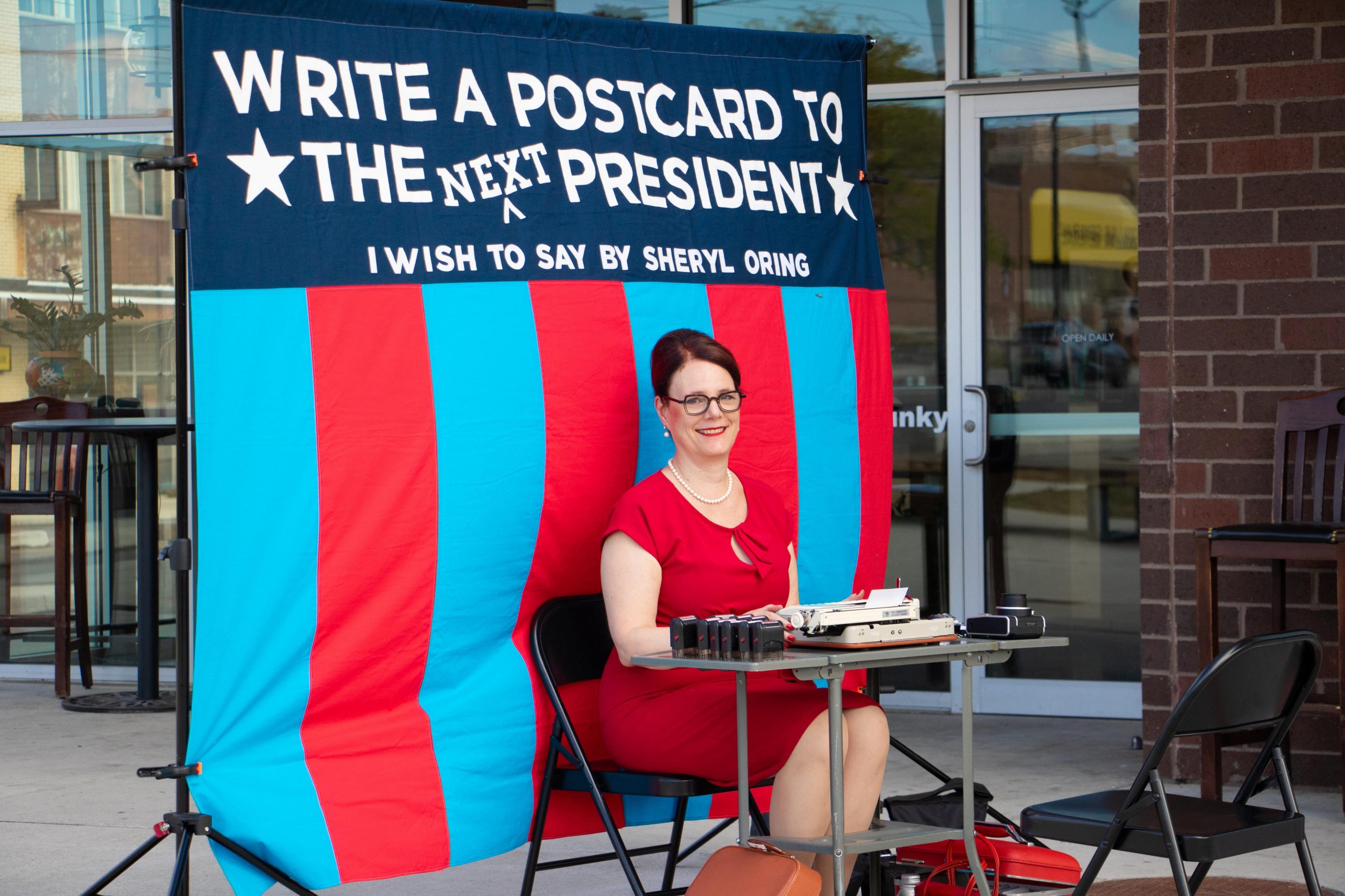 Got a Note for the Next U.S. President? Sheryl Oring Will Turn Your Message Into Art